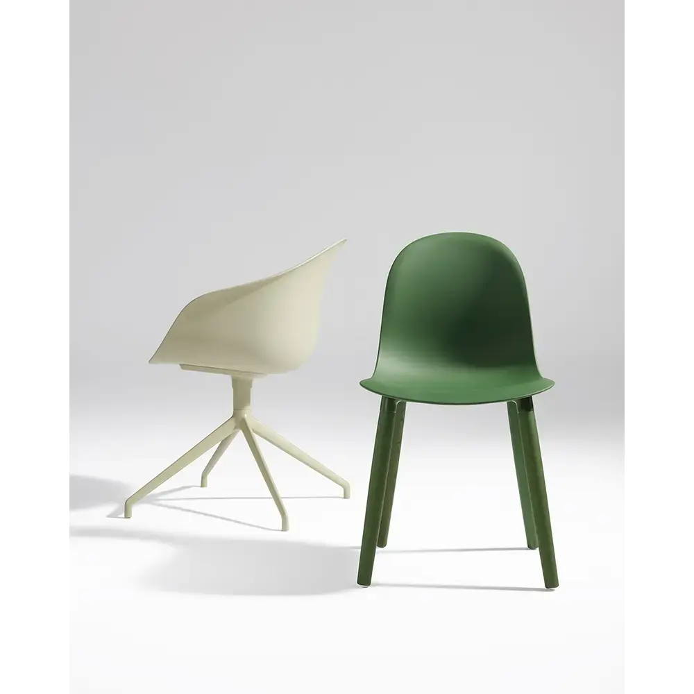 KIN103 - Kin Side Chair, Wood Legs