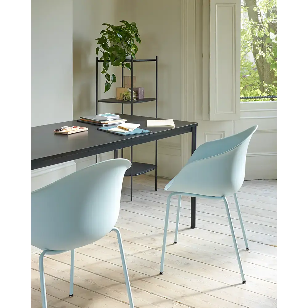 KIN302 Kin Tub Chair With 4 Leg Frame